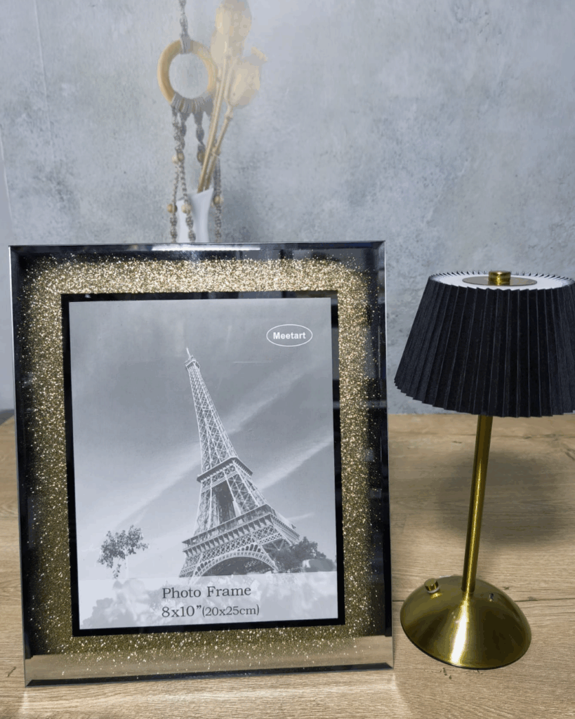DEKORATİF CAM ÇERCEVE 20*25 CM GOLD
