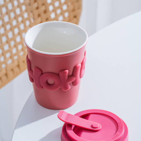 RUBY SİLİKON KAPAKLI PORSELEN KUPA - 380 ML — ikinci görsel