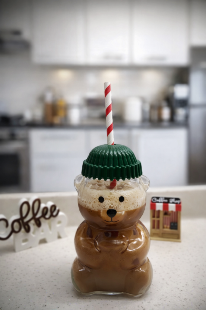 GODDY BEAR PİPETLİ CAM KUPA