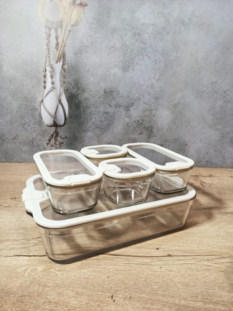 TEPSİLİ VAKUMLU KAPAK CAM KAHVALTILIK SAKLAMA SETİ