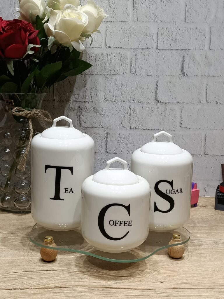 TEZGAH ÜSTÜ 3LÜ PORSELEN VAKUMLU KAPAK KAVANOZ SET