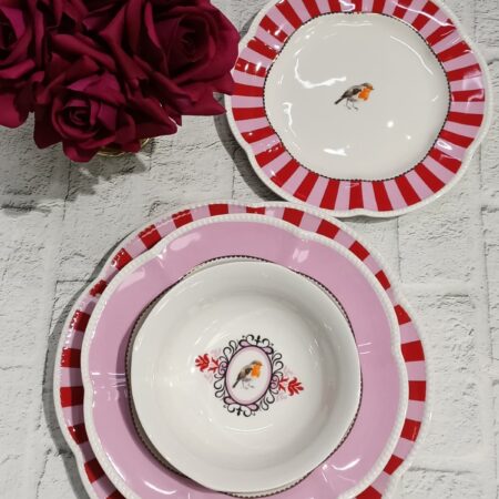 24 PARÇA PORSELEN DESENLİ YEMEK TAKIMI