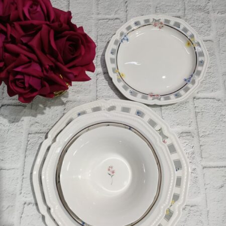 24 PARÇA PORSELEN DESENLİ YEMEK TAKIMI